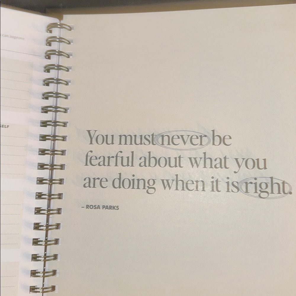 The Everygirl 2026 Lavender Planning Calendar - Picture 9 of 11